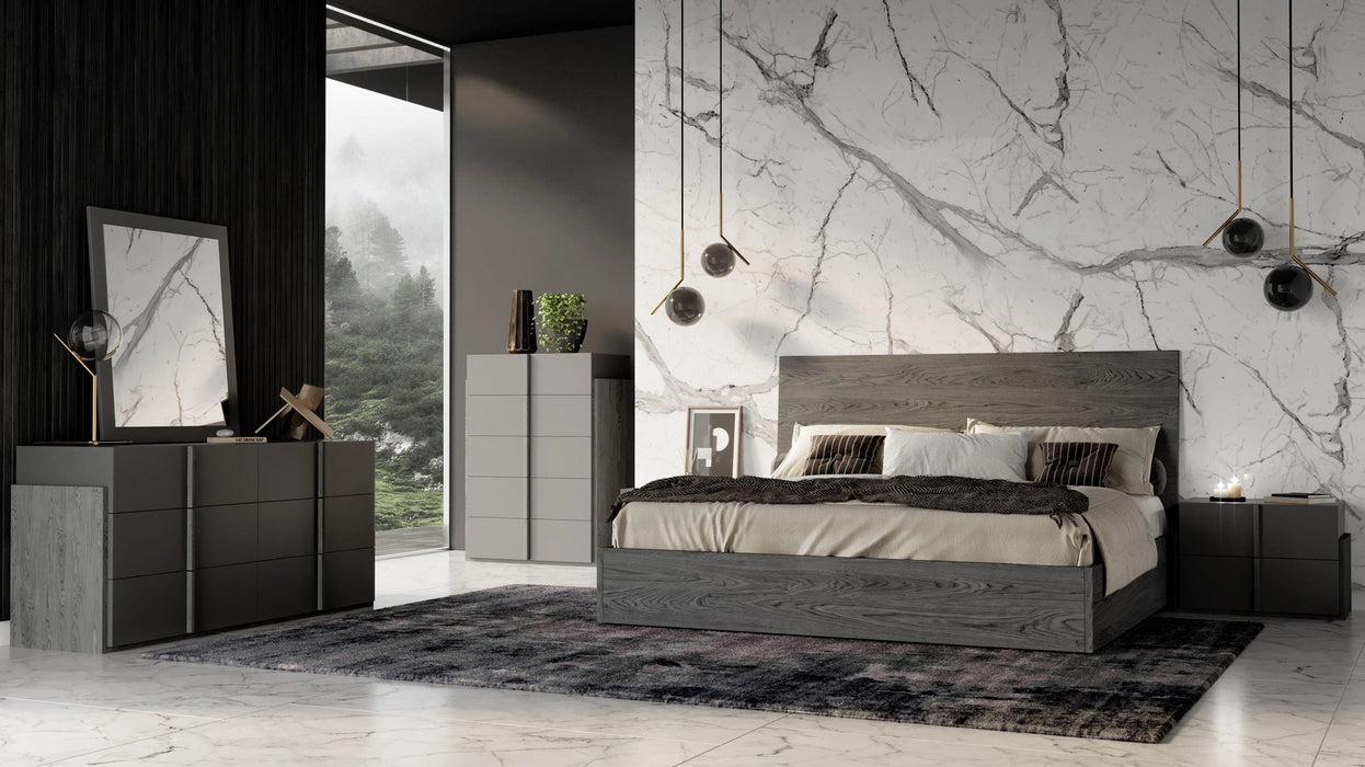 Lucia - Italian Modern Matte Grey + Elm Grey 4-Piece Bedroom Set