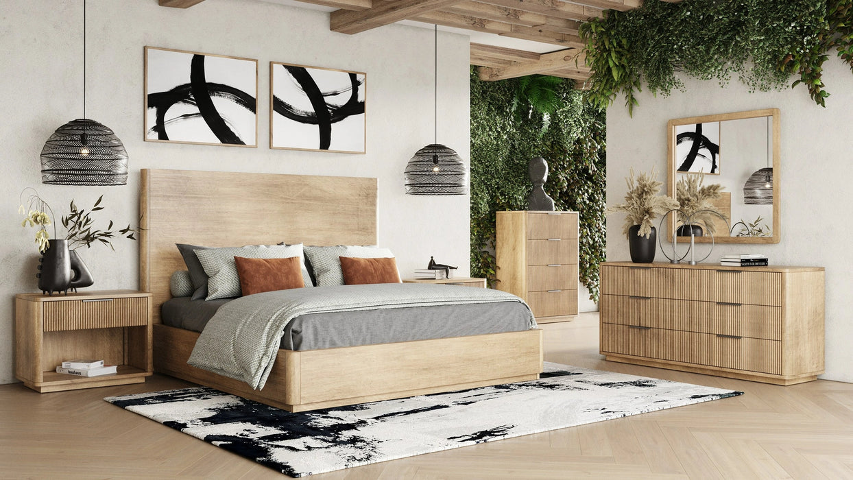 Santa Monica - Modern Natural Oak Bed
