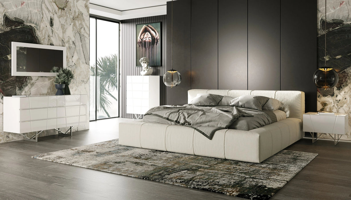 Lamont - Modern Fabric Bed