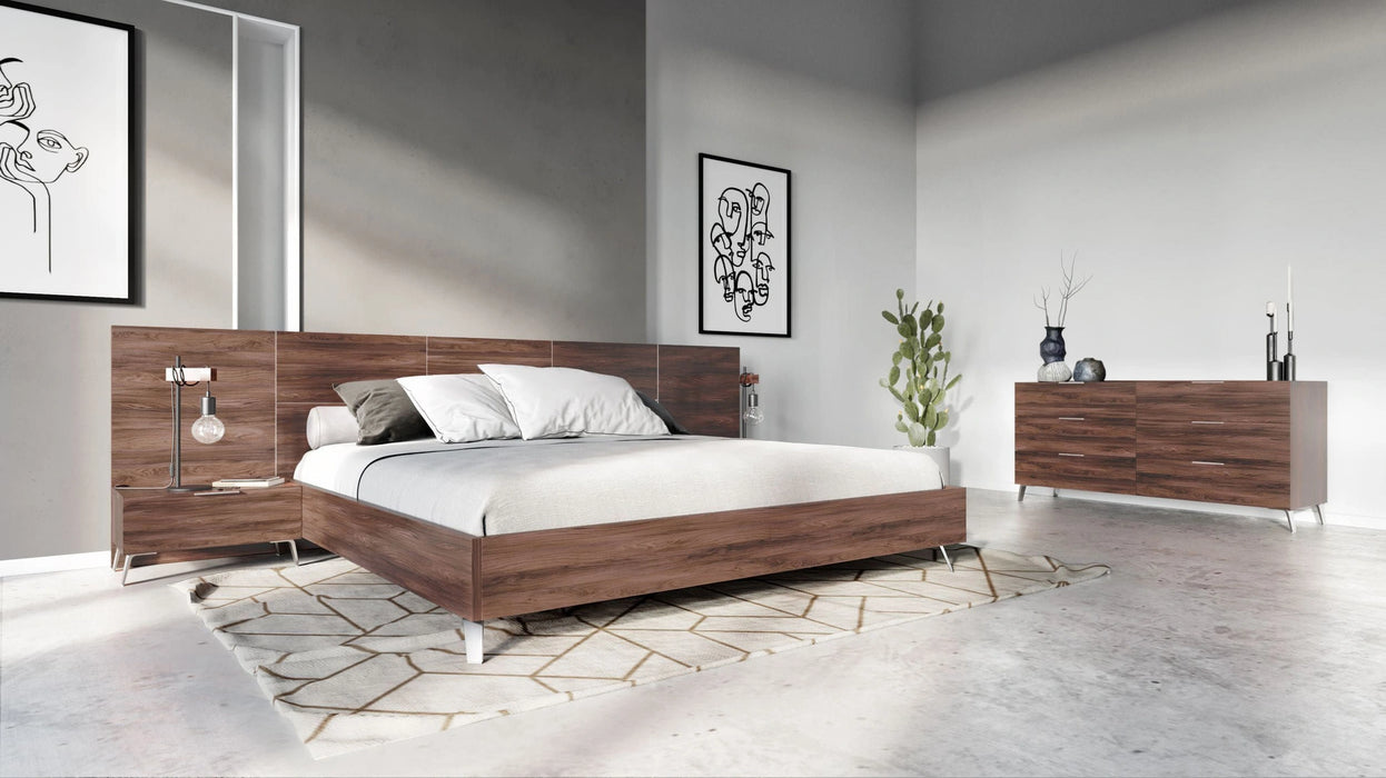 Brooklyn - Italian Modern Walnut 4-Piece Bedroom Set