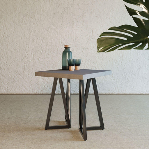 Modrest Richmond Modern Concrete & Black Metal End Table image