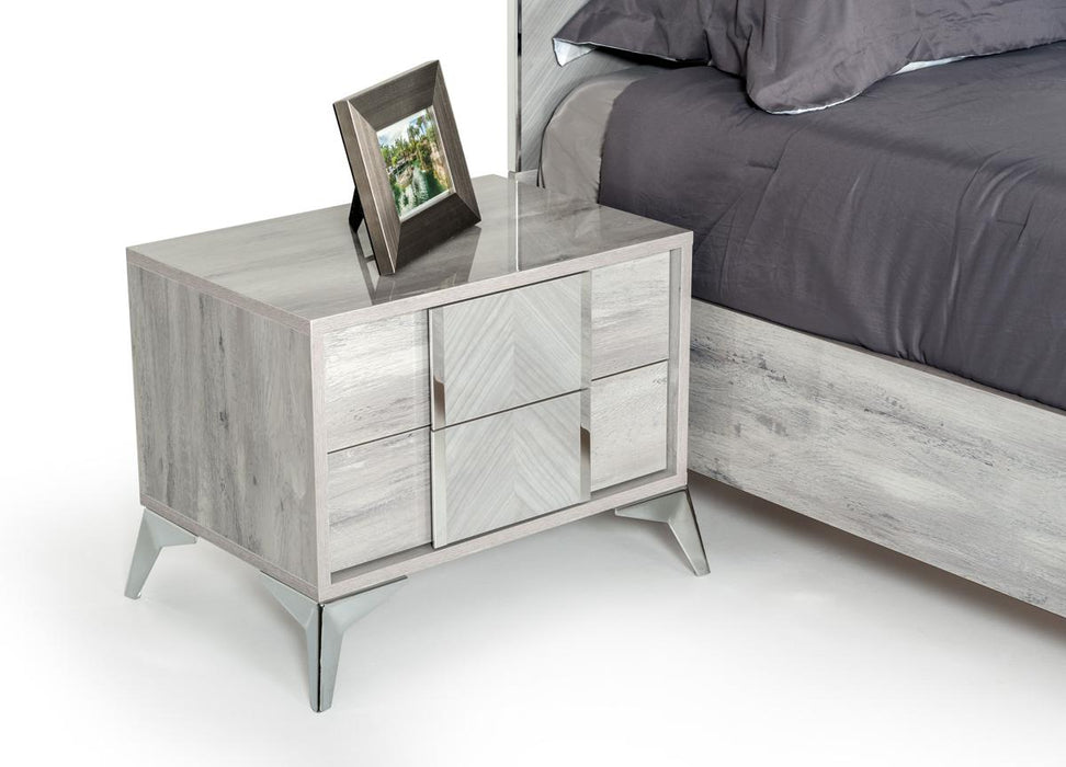 Nova Domus Alexa Italian Modern Grey Nightstand image