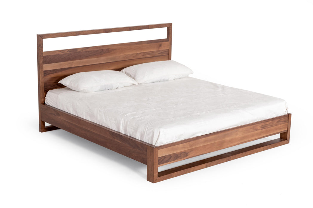 Nova Domus Berlin Modern Bed