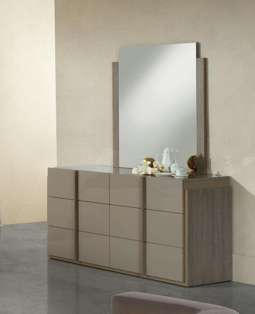 Nova Domus Marcela Italian Modern Mirror image