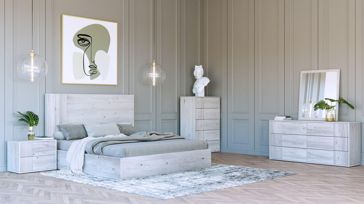 Nova Domus Asus - Modern Italian White Bedroom Set image