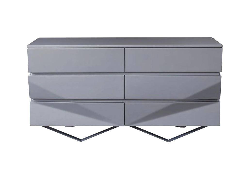 Duke Modern Grey Velvet & Black Gun Chrome 4-Piece Bedroom Set