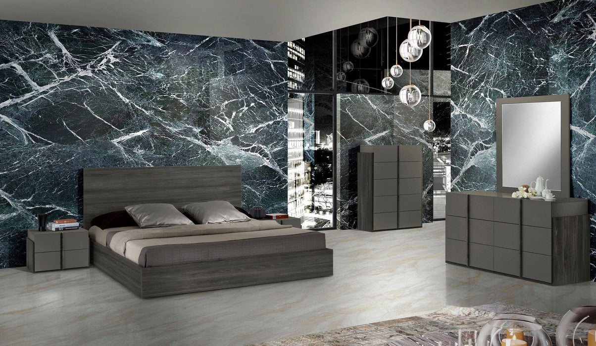 Lucia - Italian Modern Matte Grey / Elm Grey Bed